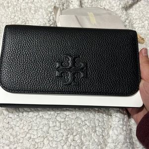 Tory Burch Flat crossbody Wallet